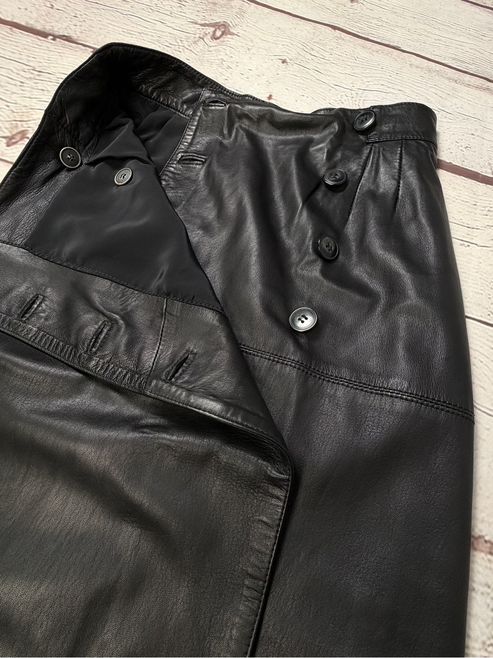 MARCO PIERGUIDI black classic soft genuine leather wrap skirt, size 44 - Picture 10 of 15